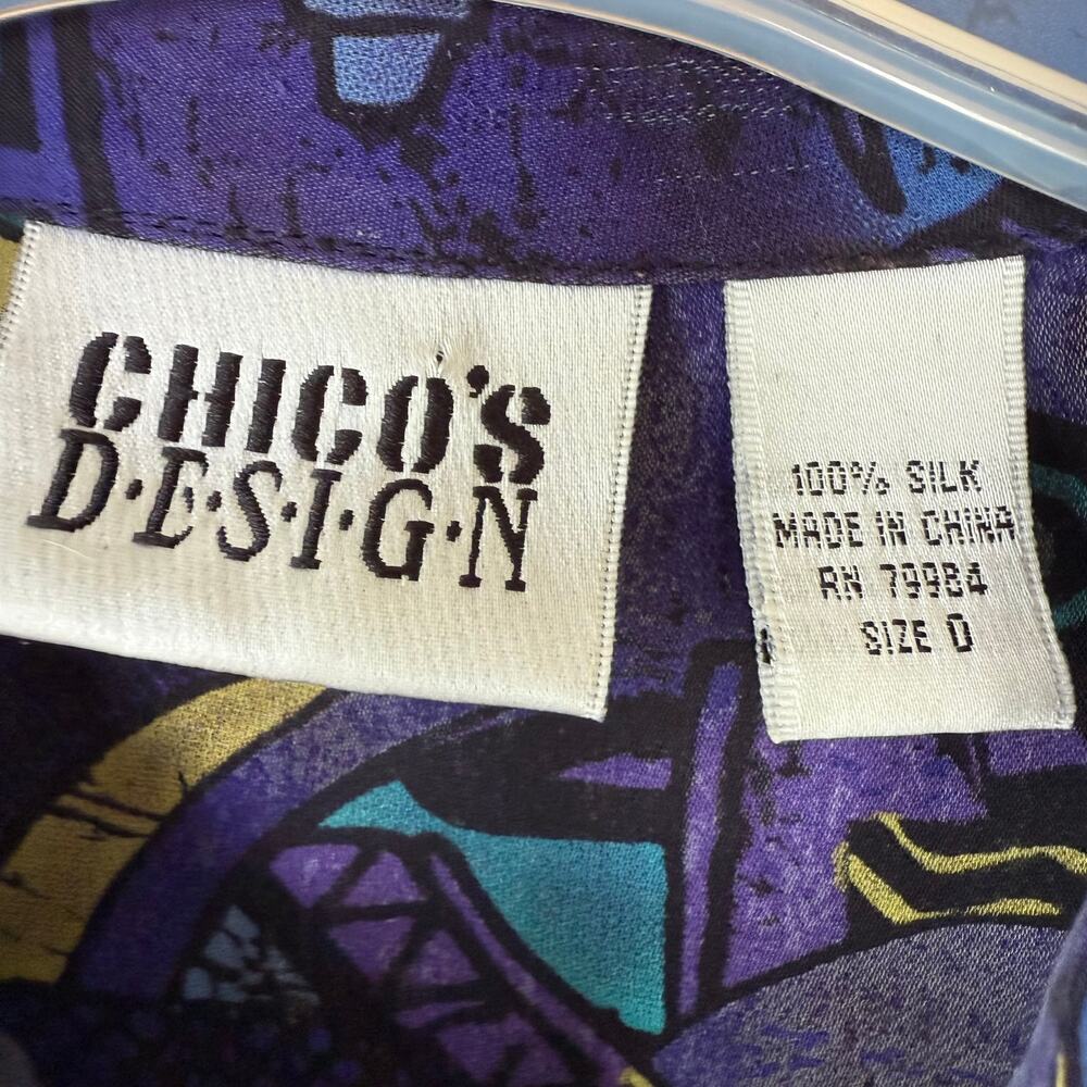 Chico's Design blouse 100% silk purple and blue artistic pattern Size XS - Picture 3 of 9